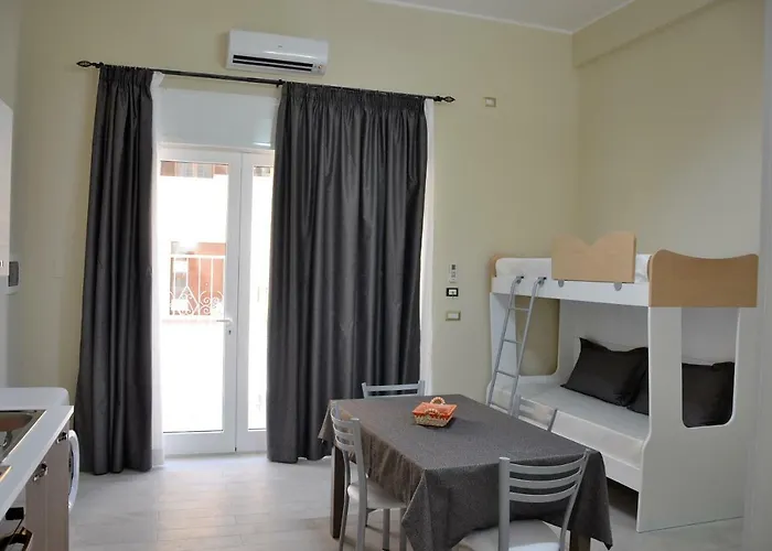 Palazzo Greco Vacanze Tatil Evi Porto Cesareo